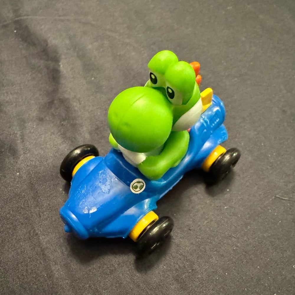 McDonald’s Yoshi Car Toy